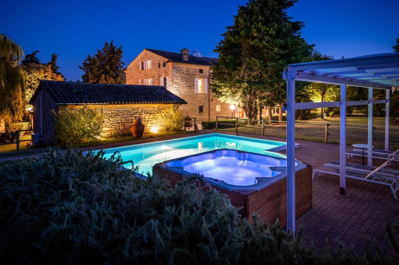 Residenza La Canonica Novilara ภายนอก รูปภาพ
