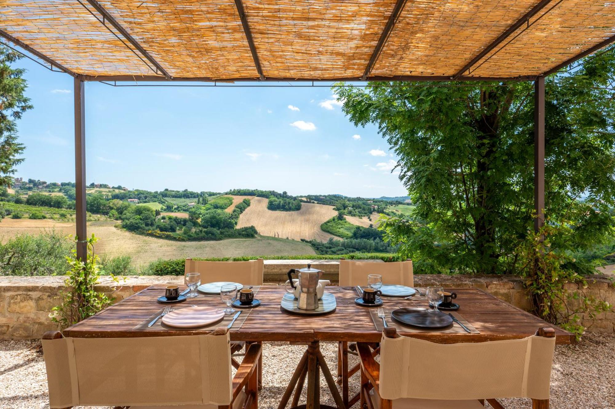 Residenza La Canonica Novilara ภายนอก รูปภาพ